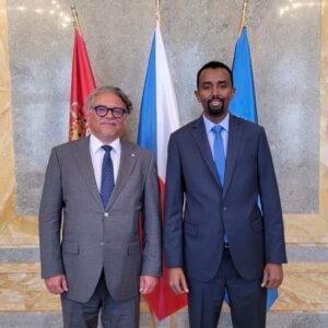 Danjire Maxamed Cabdullaahi Axmed ayaa kulan shaqo la qaatay dhiggiisa Jamhuuriyadda Czech Republic